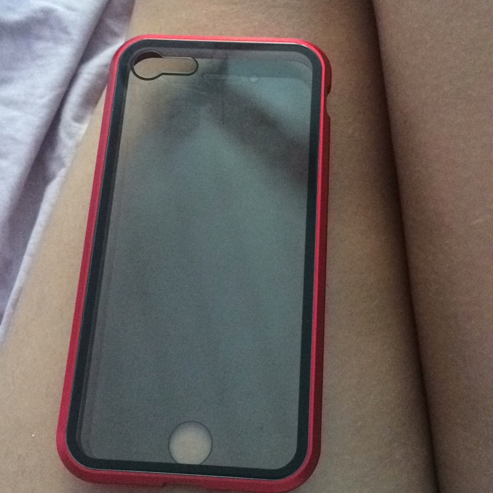 iPhone Magnetic case - Picture 2 of 5